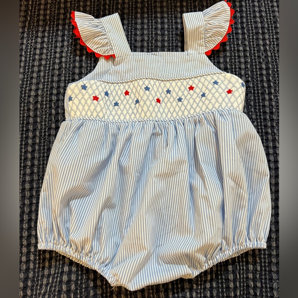 Stitchy Fish 6M patriotic bubble America July 4th Memorial Day